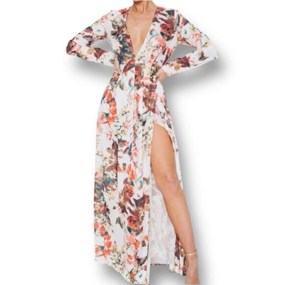 PrettyLittleThing 4 White Floral Chiffon Maxi Dress Boho Resort Wedding Guest - Picture 1 of 9